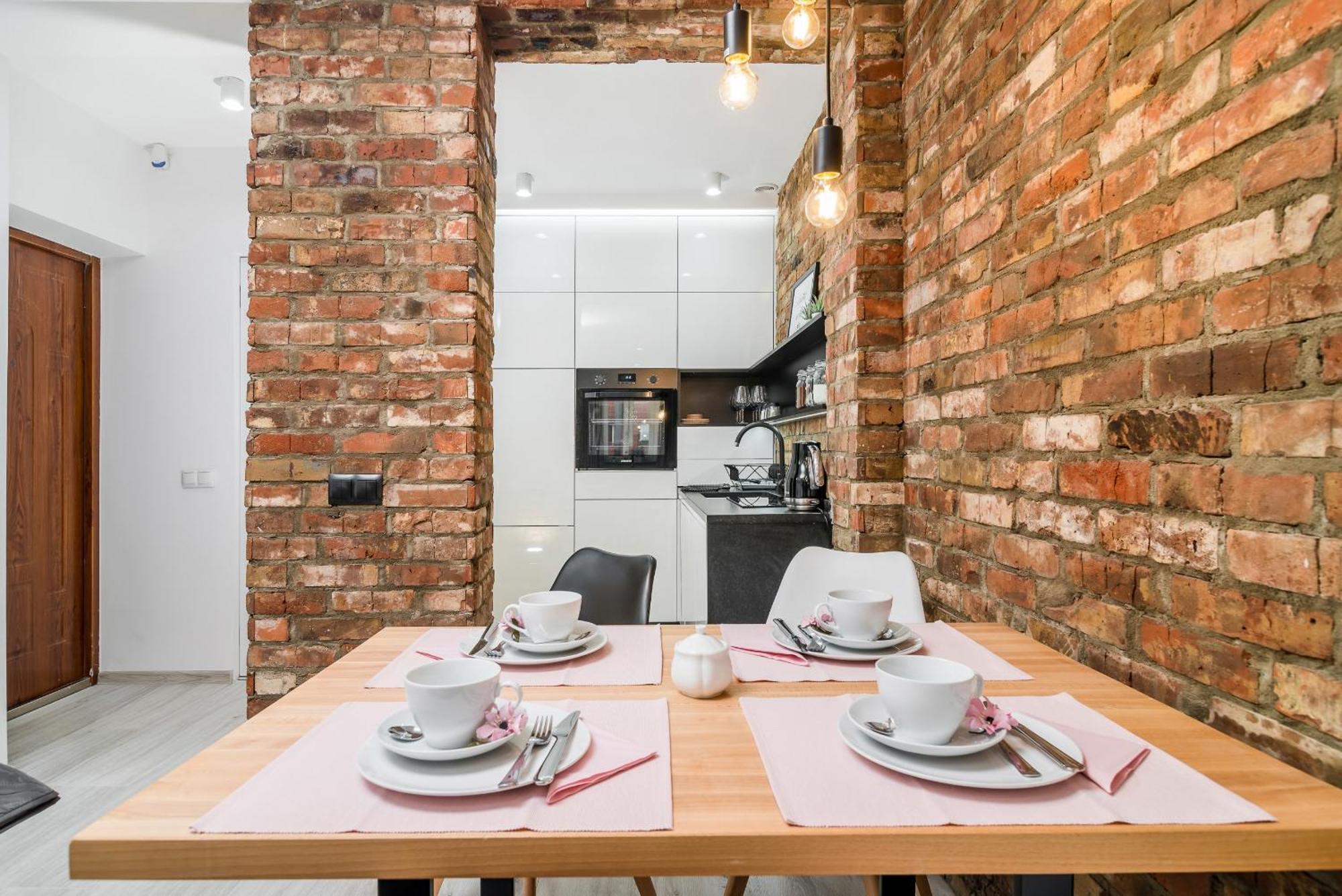 Beautiful Wrocloft By Renters Appartamento *